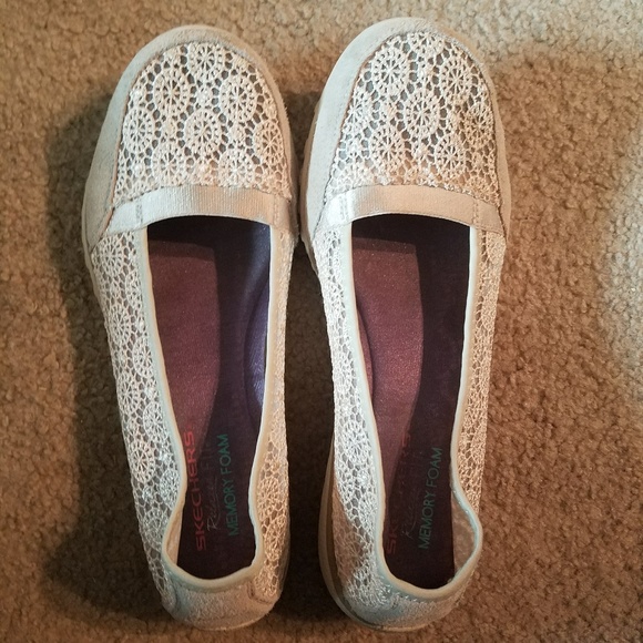 Skechers Shoes - Sketchers Relaxed Memory Foam Mary Janes size 9